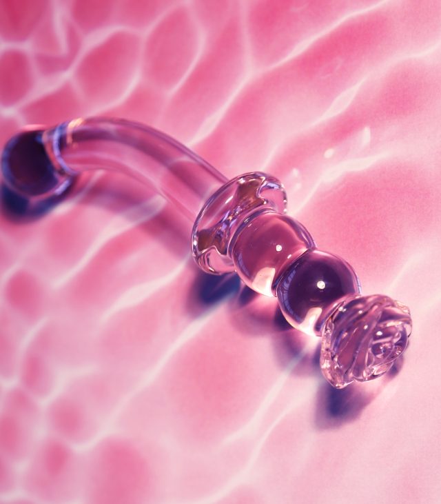 Glaze Glass Rosebud GSpot Dildo - Image 4
