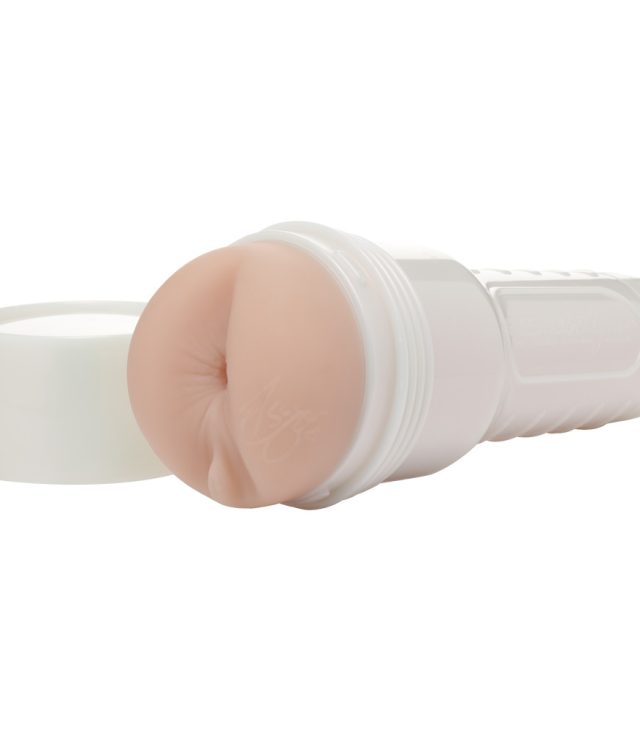 Elsa Jean Treat Fleshlight Girls Masturbator - Image 4