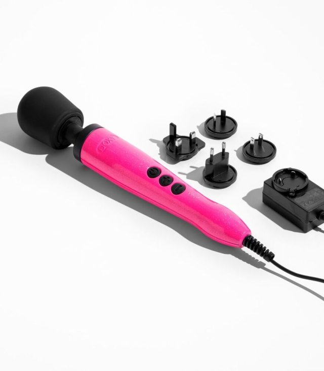 Doxy Die Cast Wand Massager HOT PINK - Image 3