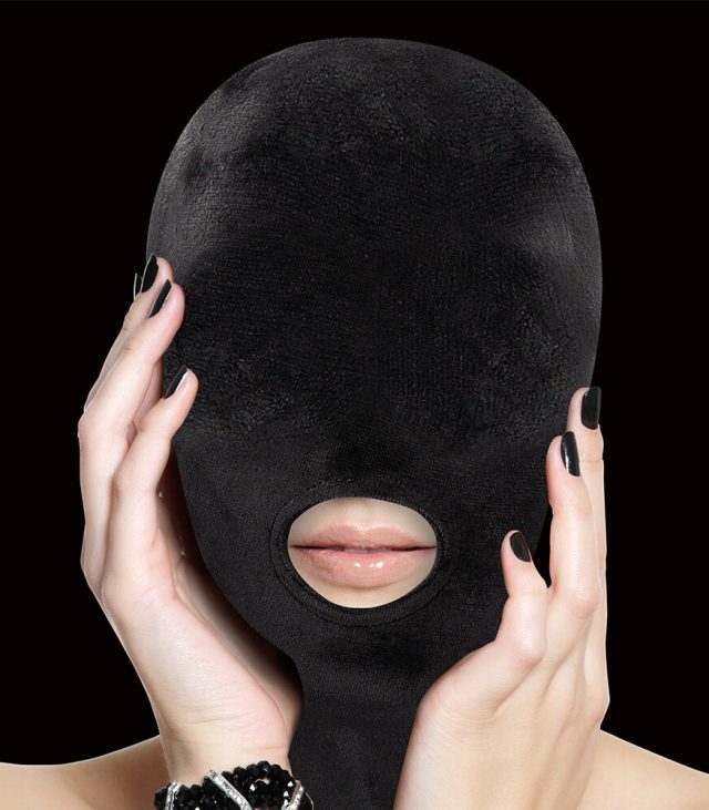 Ouch Velvet Mask With Mouth Opening - Image 3