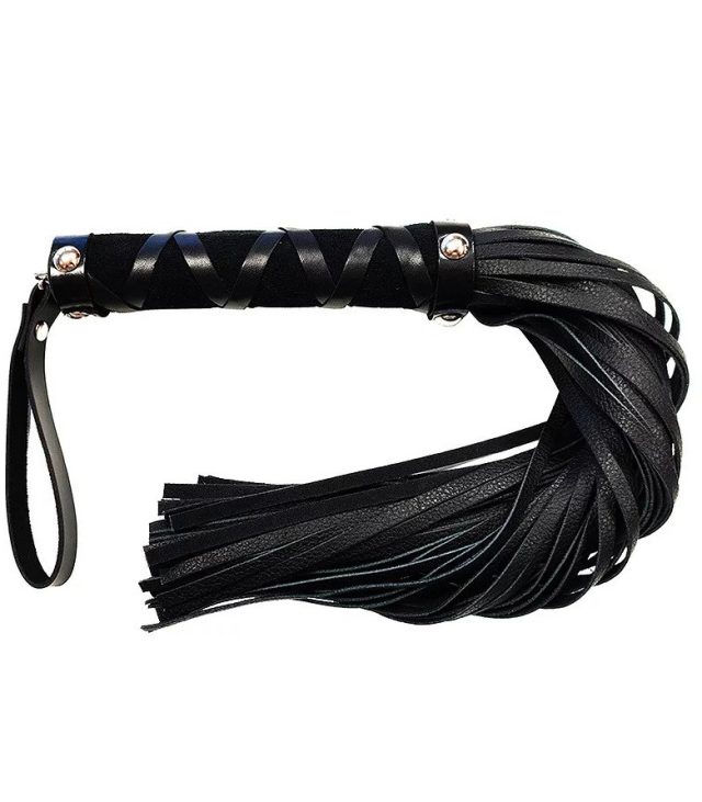 Rouge Short Leather Flogger With Studs